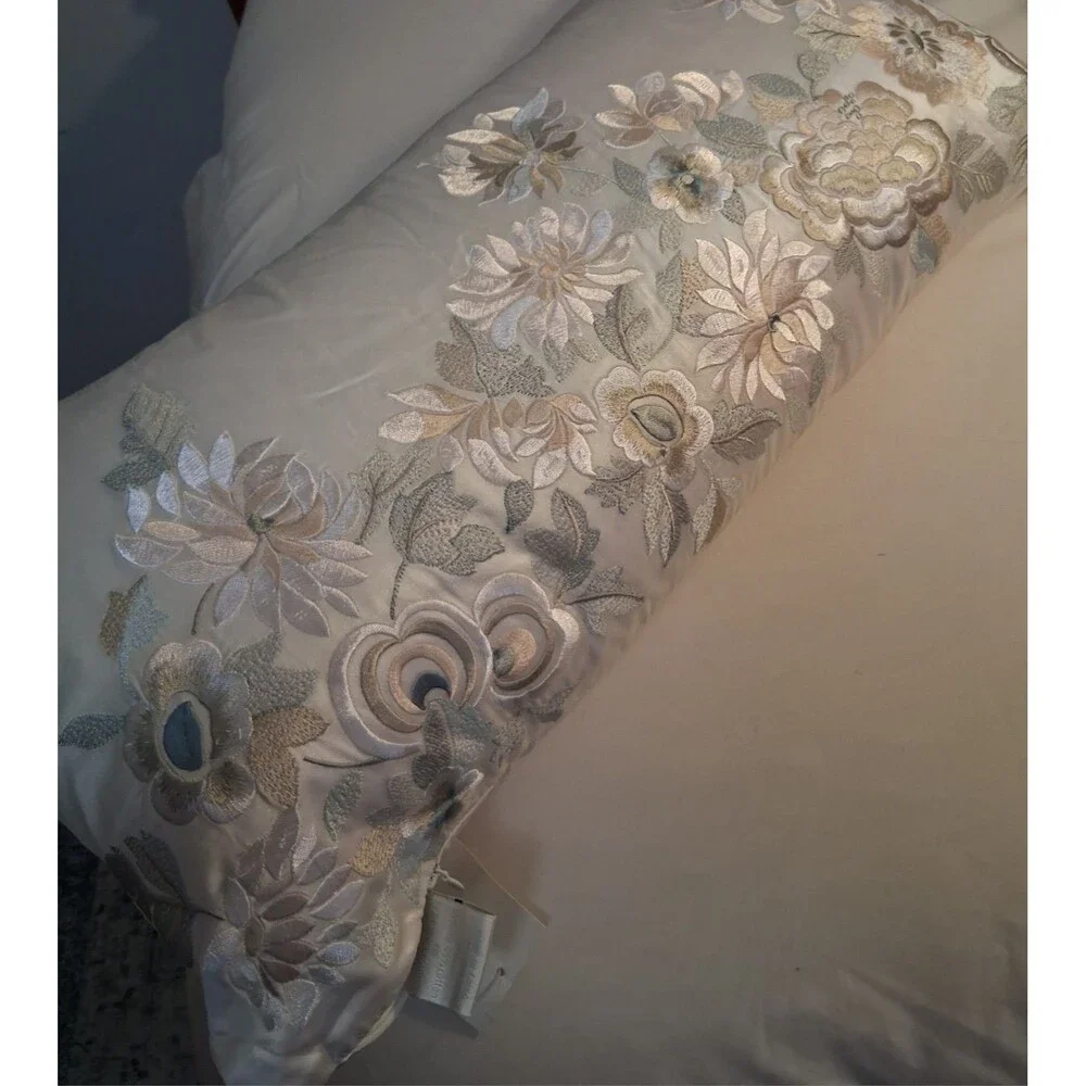Natori Floral Bedding Set Comforter Shams Decorative Pillows Ivory New